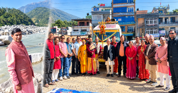 भोटेगण्डकीमा बाढीले क्षतिग्रस्त उत्तरगया धाम पुनःस्थापना गर्ने धर्मगुरुहरूको प्रतिबद्धता